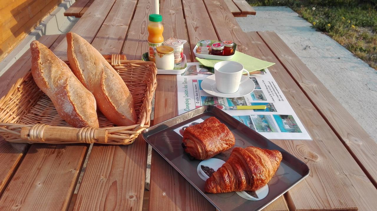 Camping Loisirs Des Groux Mousseaux-sur-Seine Exteriér fotografie
