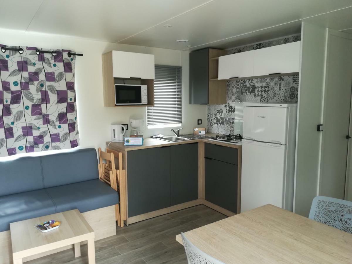 Camping Loisirs Des Groux Mousseaux-sur-Seine Exteriér fotografie